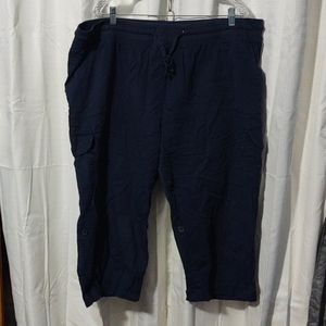 Convertible Capris to Bermuda shorts